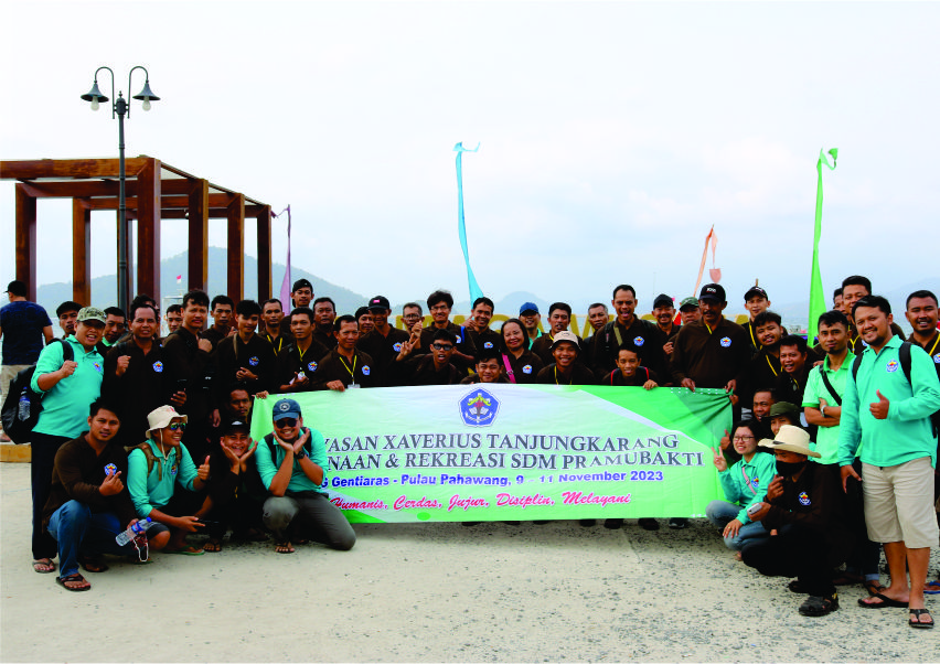 Serunya Kegiatan Rekreasi Pramubakti di Pantai Pahawang